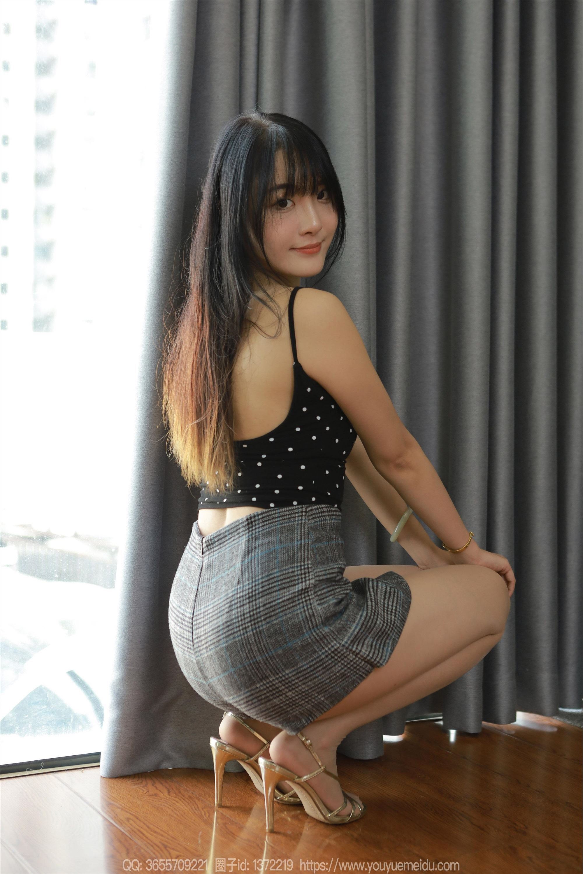 IESS异思趣向  2024.08.07 丝享家 1814 婉萍《吊带波点》